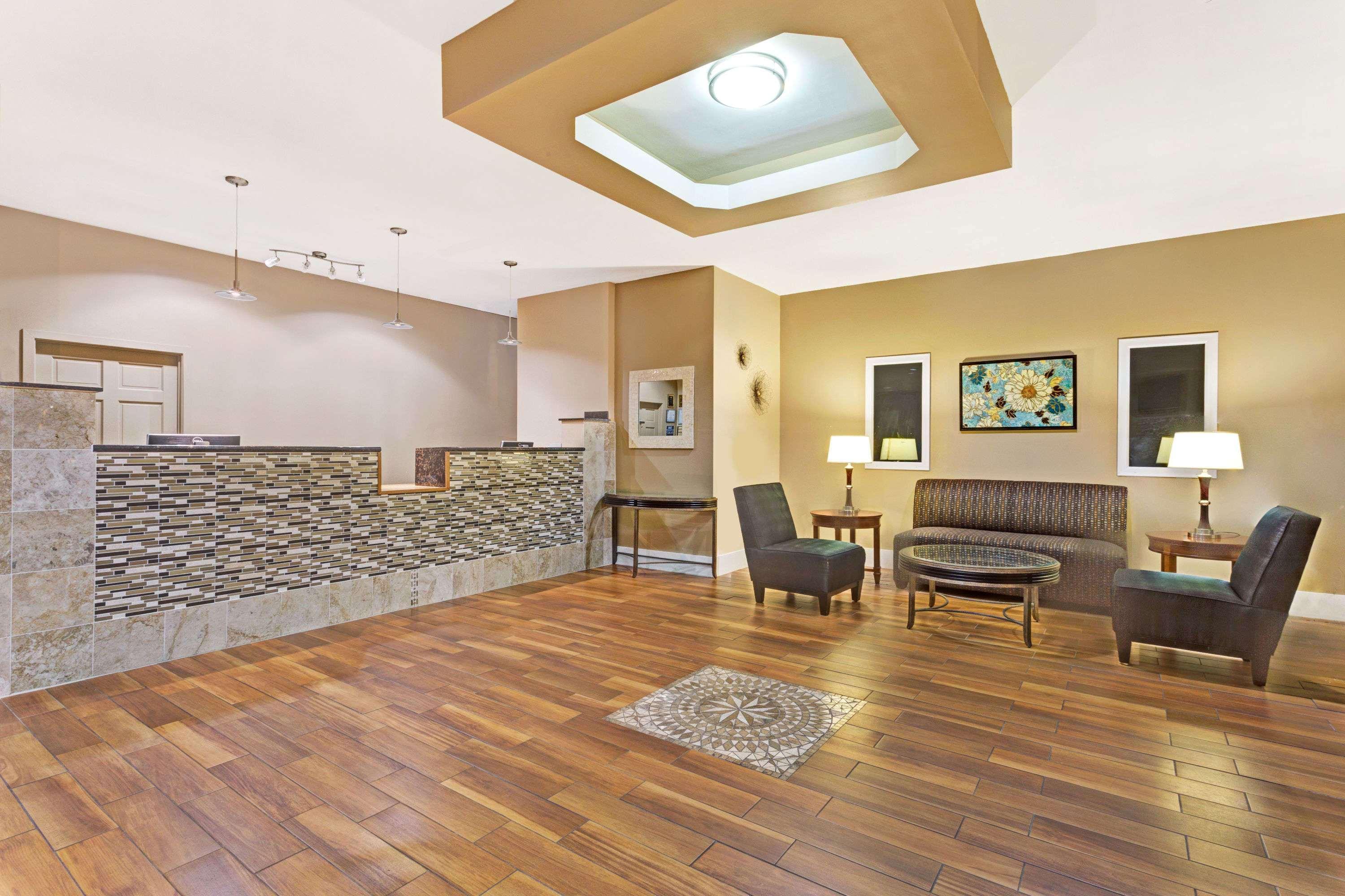 Williamsburg Suites 외부 사진